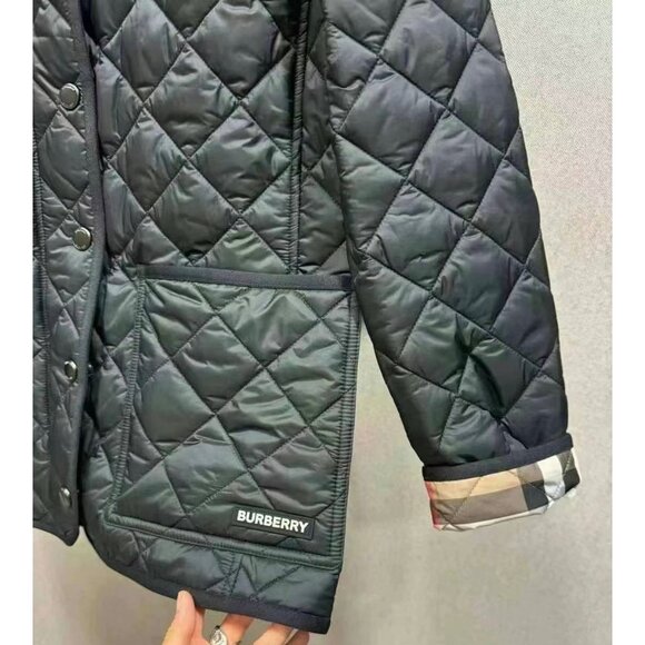 Burberry Women’s Darly Quilted Jacket Black L - Picture 5 of 9